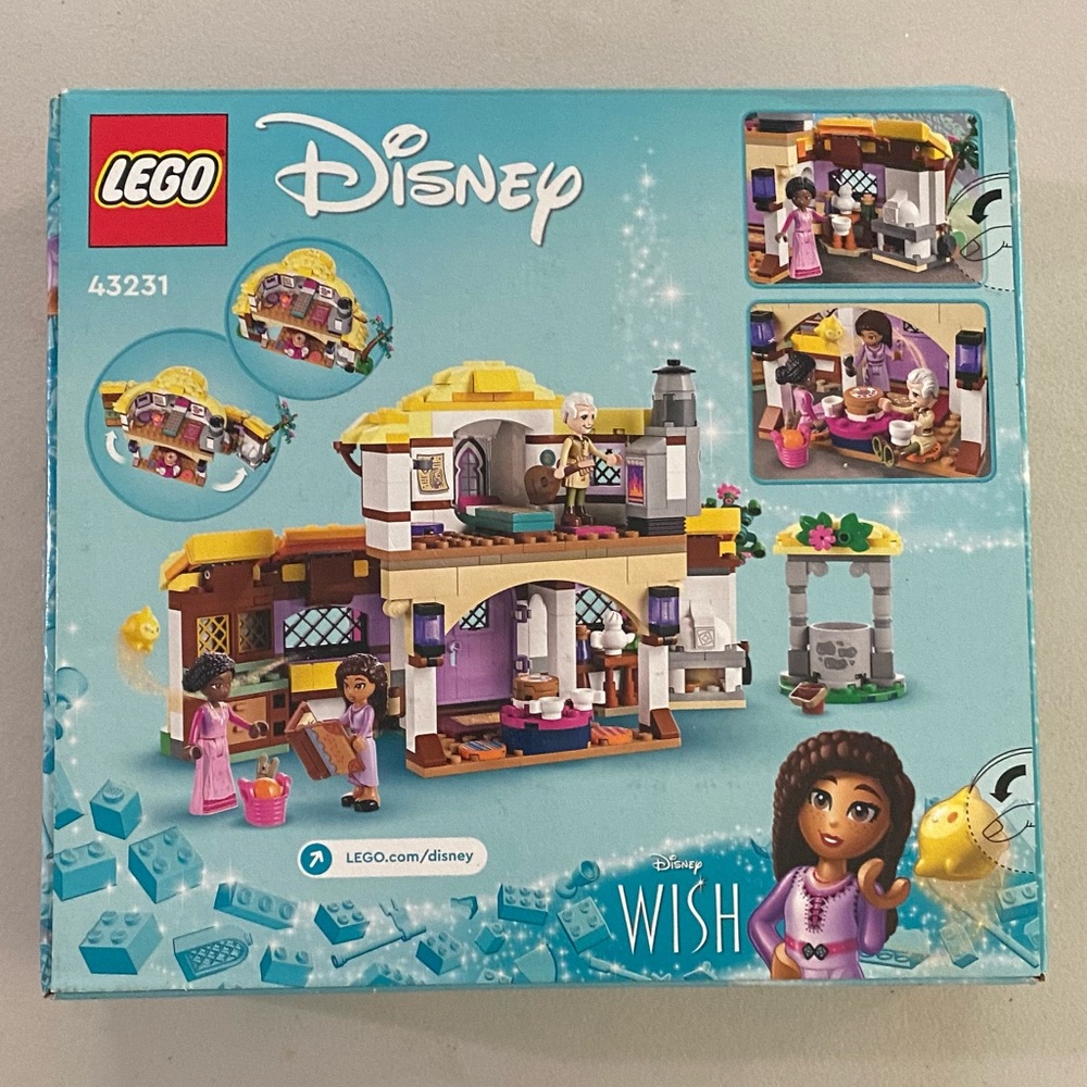 Disney’s Wish Lego Building Set - Picture 2 of 2